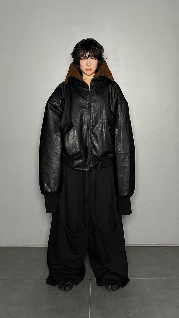 FW25 AMU Unisex. Oversized Pocket Sweatpants #BLACK
