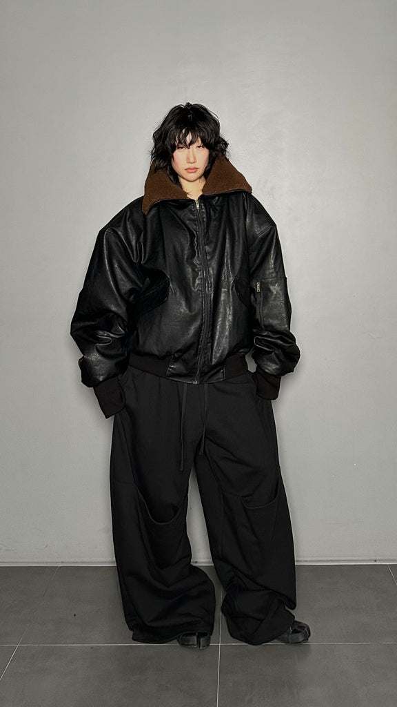 FW25 AMU Unisex. Oversized Pocket Sweatpants #BLACK