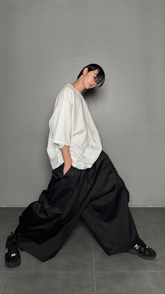 SS25 AMU Unisex Big Pocket Wide Pants #BLACK