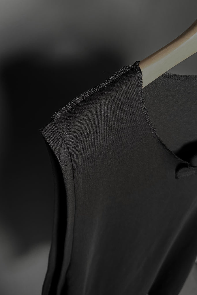 SS25 AMU Unisex Sleeveless Top #BLACK