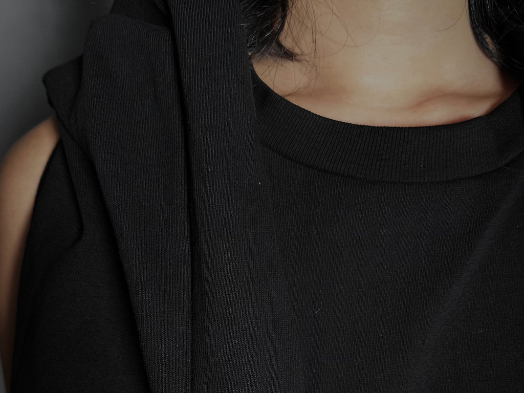 FW25 AMU Unisex. Layered Versatile Top #BLACK