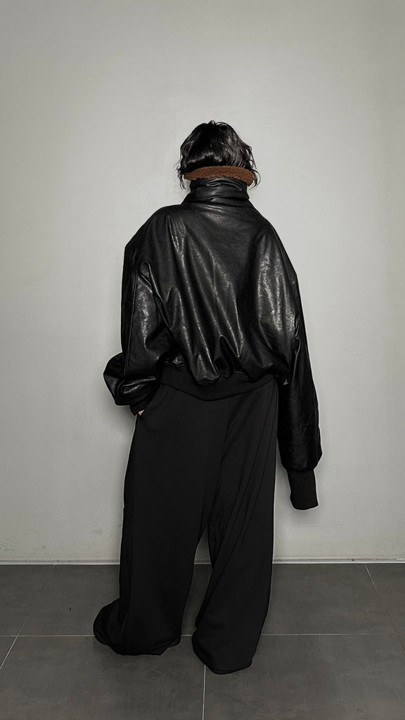FW25 AMU Unisex. Oversized Padded Jacket #BLACK