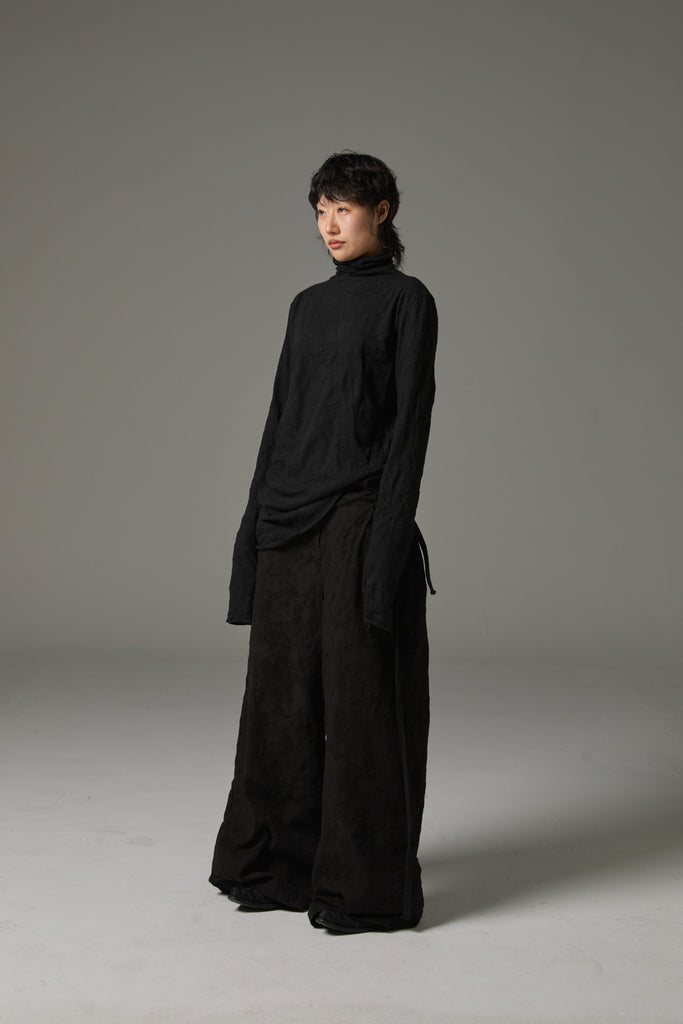 FW25 AMU UNISEX. Wrinkled Long Turtleneck Top #WHITE