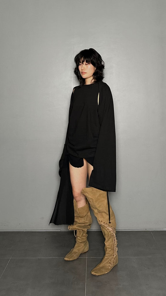 FW25 AMU Unisex. Layered Versatile Top #BLACK