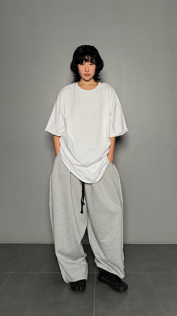 SS25 AMU Unisex. Folded Sleeve Contrast Stitch Tee #WHITE