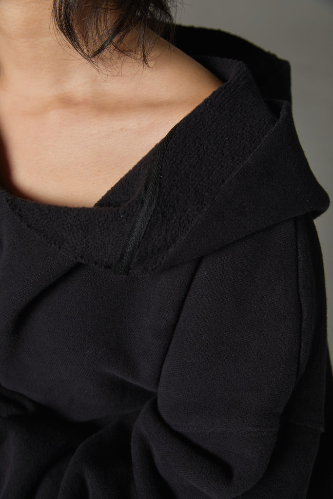 FW25 AMU UNISEX. Cut-Out Washed Oversized Napped Hoodie #BLACK