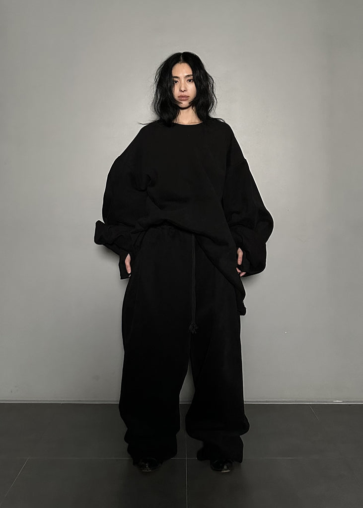 FW24 UNISEX AMU OVERSIZED NAPPED SWEATPANTS #BLACK