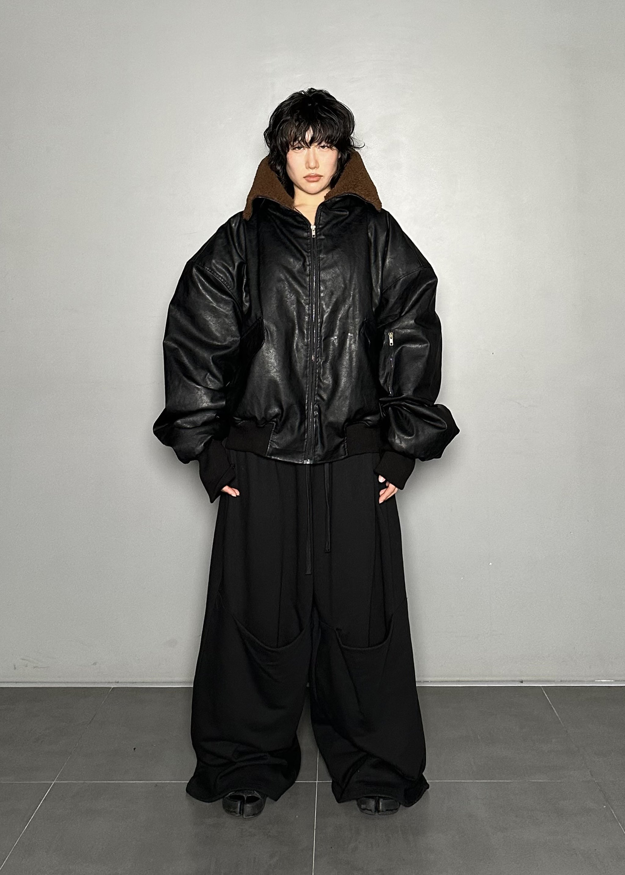 FW25 AMU Unisex. Oversized Padded Jacket #BLACK [Pre-Order