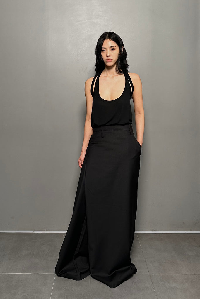 SS24 AMU TRANSFORMABLE SLEEVELESS #BLACK