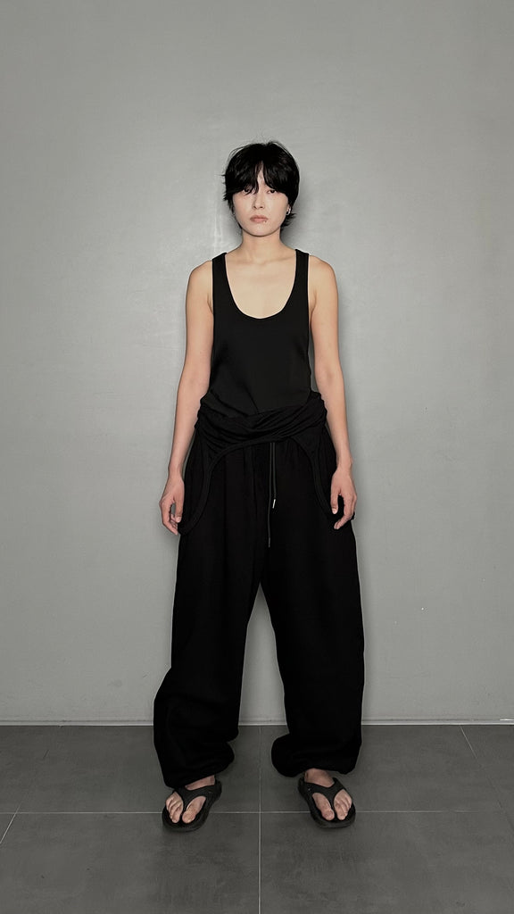 SS25 AMU Unisex Slit Sleeveless Top #WHITE