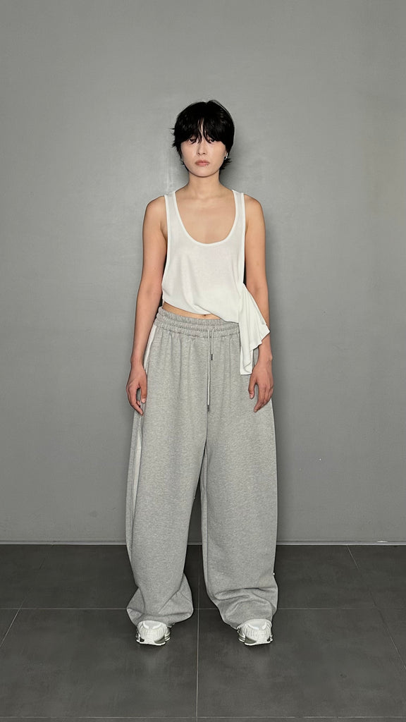 SS25 AMU Unisex Slit Sleeveless Top #WHITE