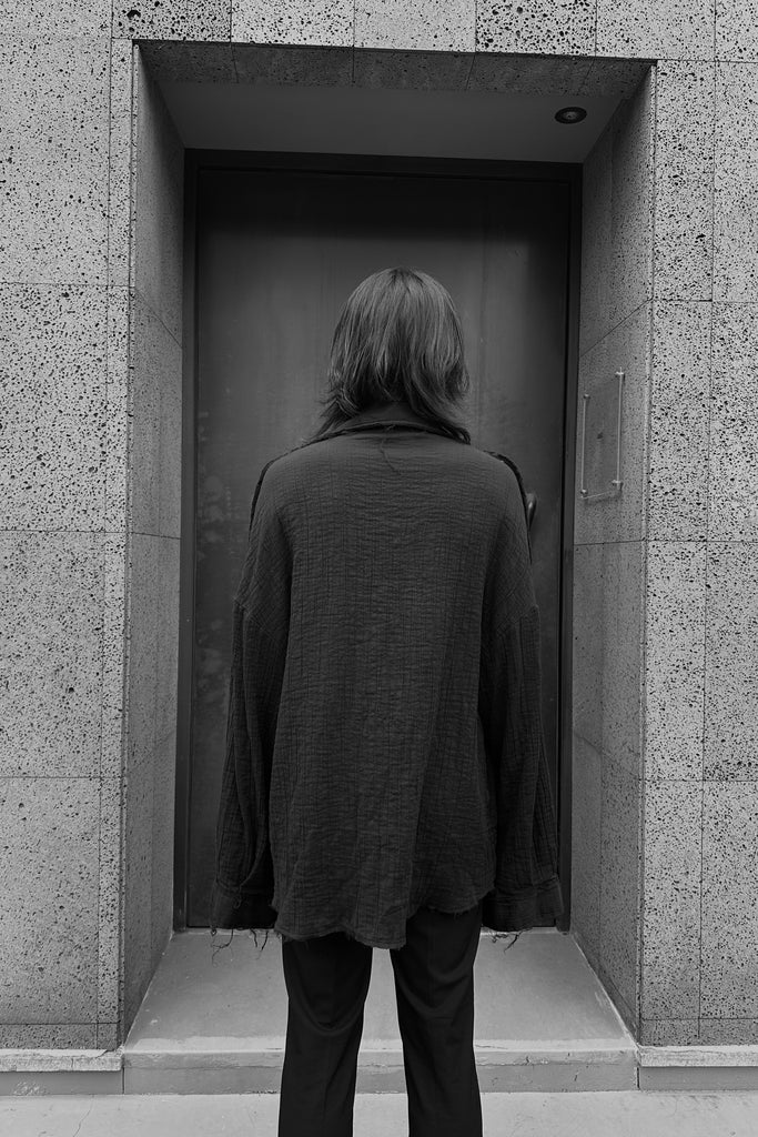 FW25 AMU UNISEX. Washed Oversized Shirt #BLACK