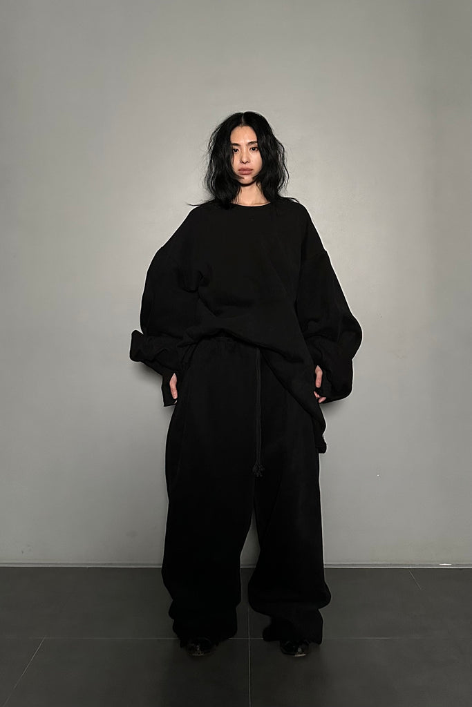 FW24 UNISEX AMU OVERSIZED NAPPED SWEATPANTS #BLACK