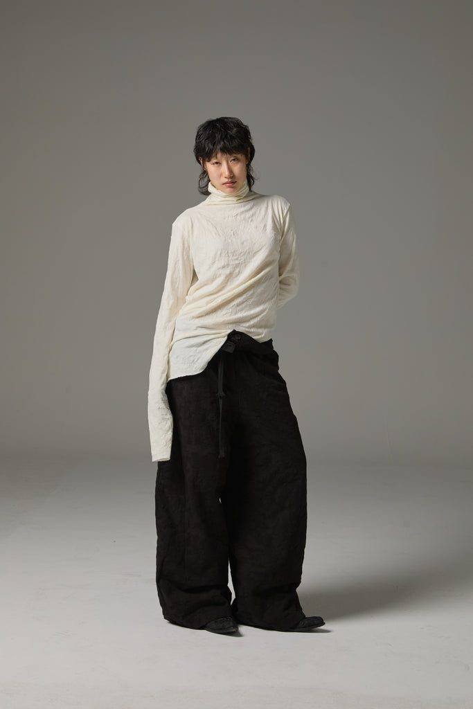 FW25 AMU UNISEX. Wrinkled Long Turtleneck Top #BLACK