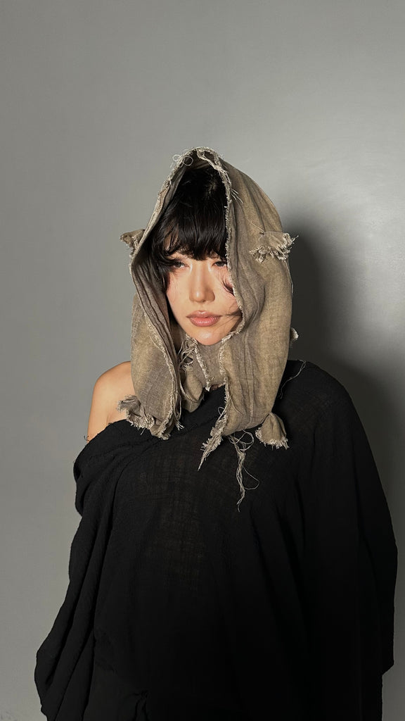 SS25 AMU Unisex. Irregular Crease & Dyed Herringbone Handmade Scarf #BEIGE