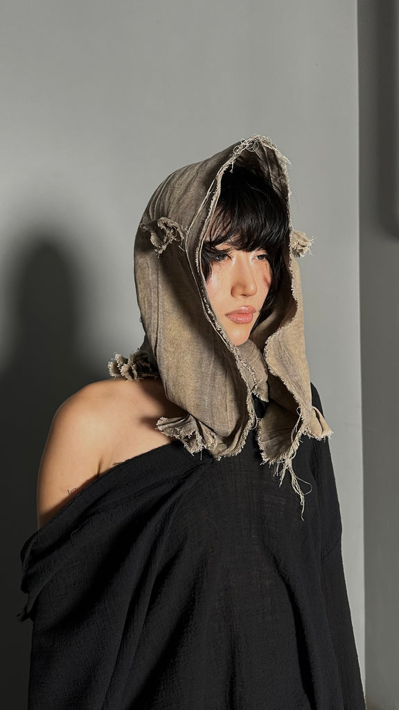 SS25 AMU Unisex. Irregular Crease & Dyed Herringbone Handmade Scarf #BEIGE