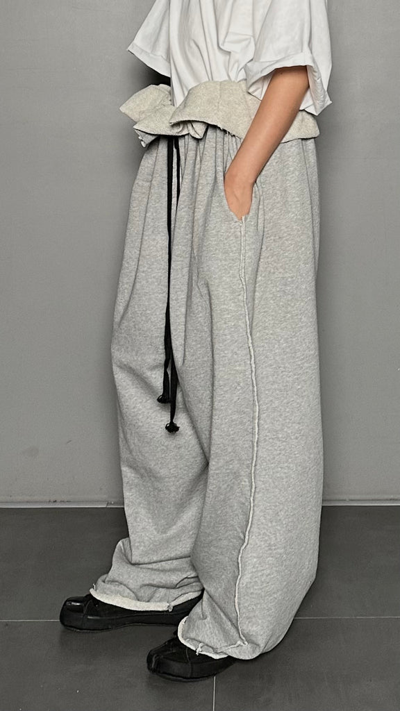 SS25 AMU Unisex. Mega Oversized Cut-Out Sweatpants #GRAY